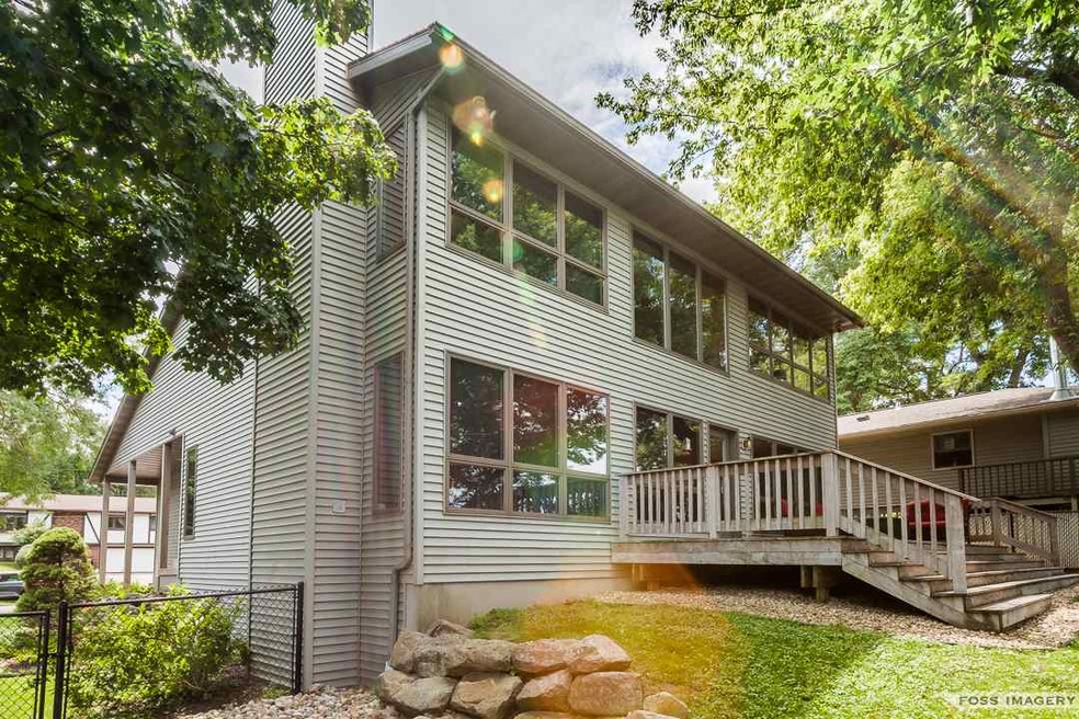 2921 Camp Leonard Rd, Mc Farland, WI 53558 - photo 1