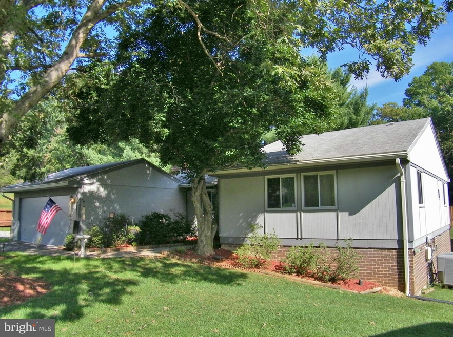 14901 Talking Rock Ct, North Potomac, MD 20878 - photo 1