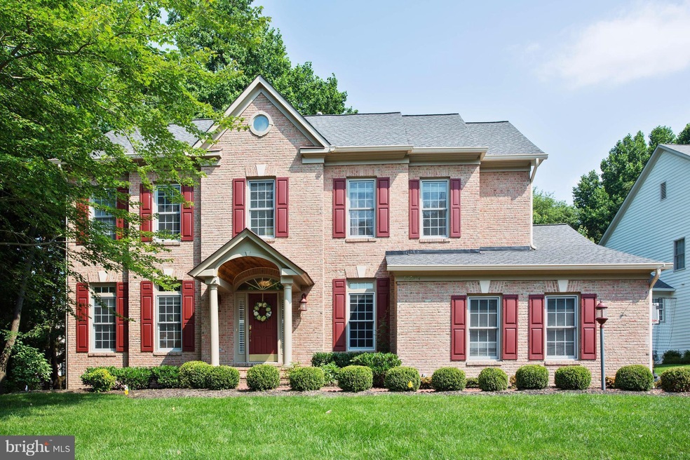 13894 Lewis Mill Way, Chantilly, VA 20151 - photo 1