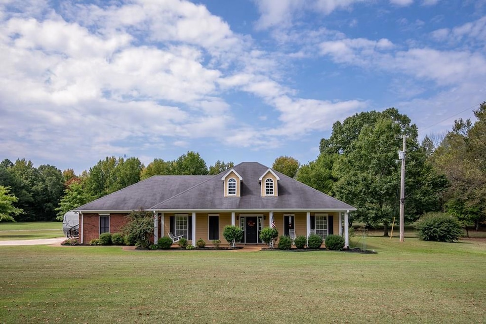 561 County Road 102, Oxford, MS 38655 - photo 1