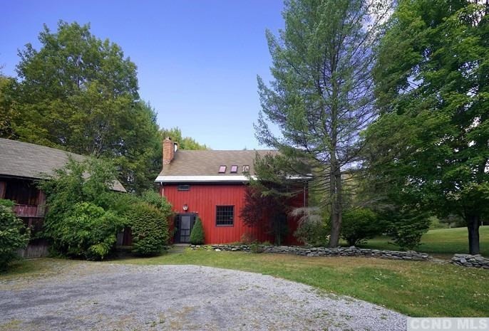 510 Willow Brook Rd, Clinton Corners, NY 12514 - photo 1