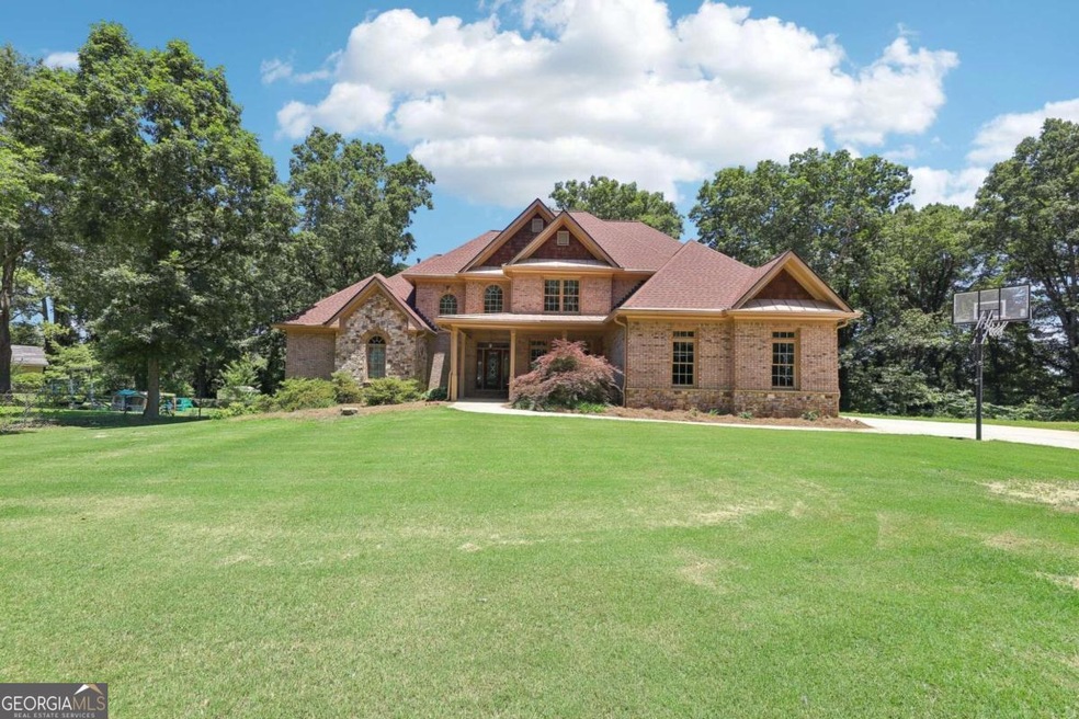 714 Old Tucker Rd, Stone Mountain, GA 30087 - photo 1