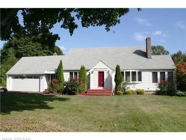 747 Mapleview Dr, Orange, CT 06477 - photo 1