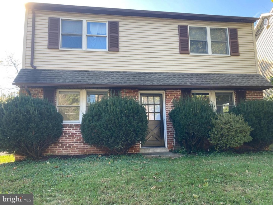 373 Heckler St, Ambler, PA 19002 - photo 1