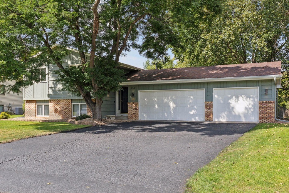 Sold $425,000 • Co-Listing Agent