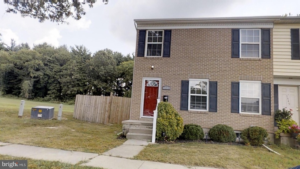 1547 Harford Square Dr, Edgewood, MD 21040 - photo 1