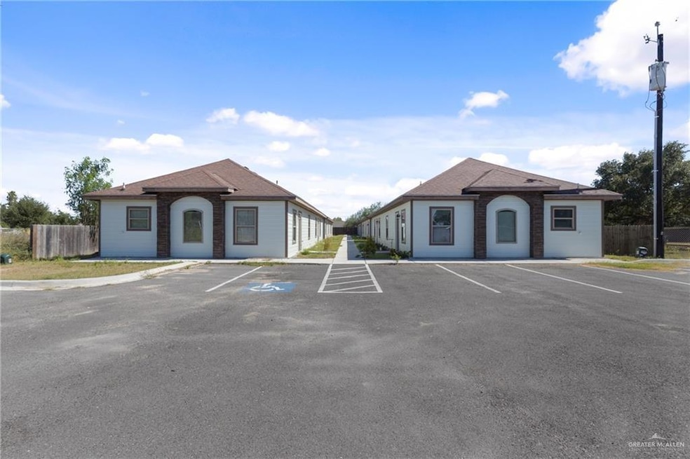 340 Eva St unit 2, Elsa, TX 78543 - photo 1