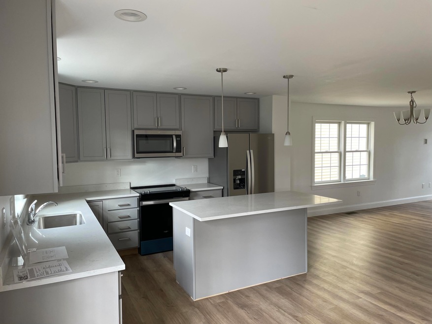 215 High St unit 3, Taunton, MA 02780 - photo 1