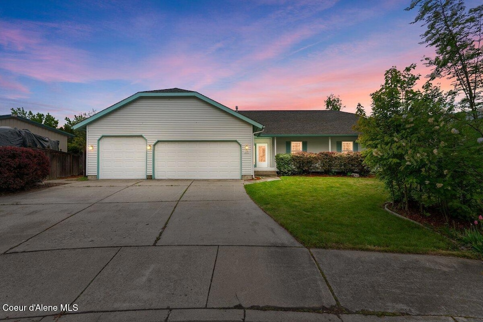 Front of home twilight (5)