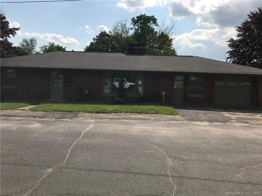 53 N Beacon St, Waterbury, CT 06704 - photo 1