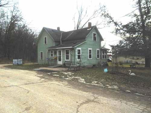 N20403 Kaldunski St, Dodge, WI 54625 - photo 1