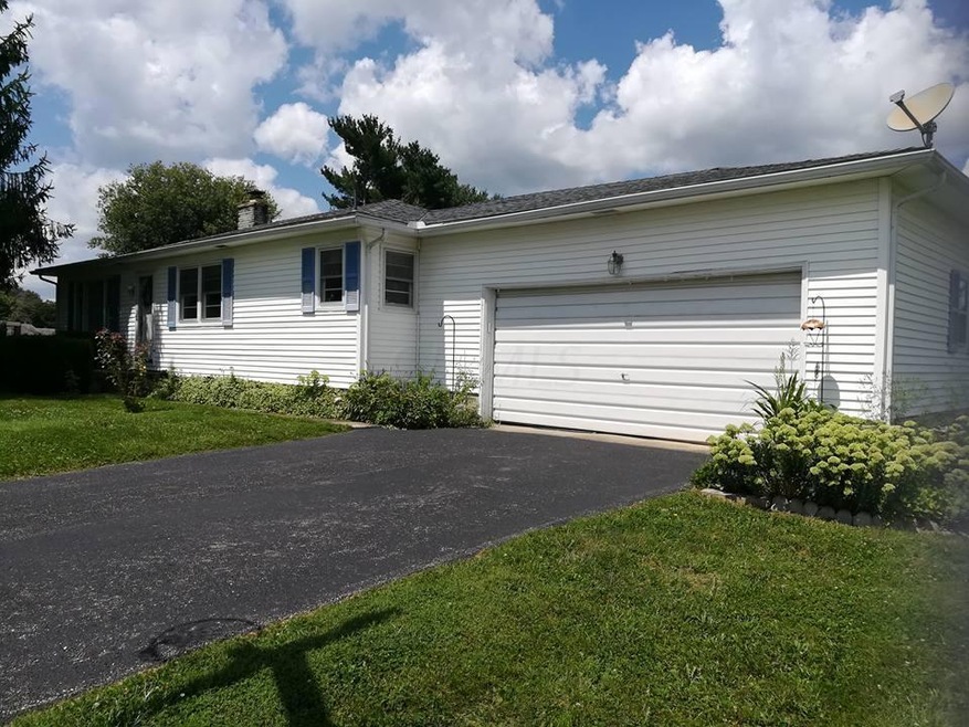 2486 Berne St SE, Lancaster, OH 43130 - photo 1