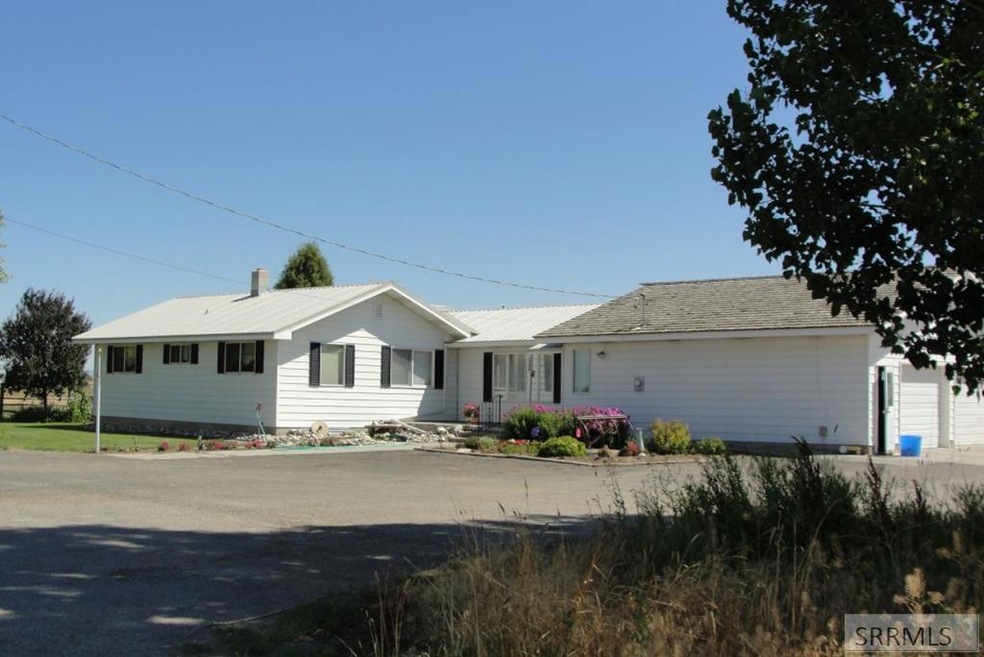 645 W 150 N, Blackfoot, ID 83221 - photo 1