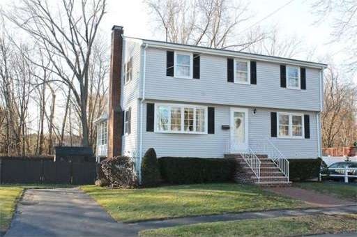 27 Cliftondale Ave, Saugus, MA 01906 - photo 1