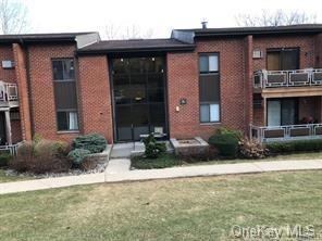 16 Charles Ln unit 1B, Pomona, NY 10970 - photo 1