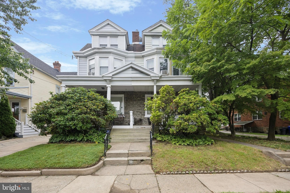 512 Crest Ave, Elkins Park, PA 19027 - photo 1