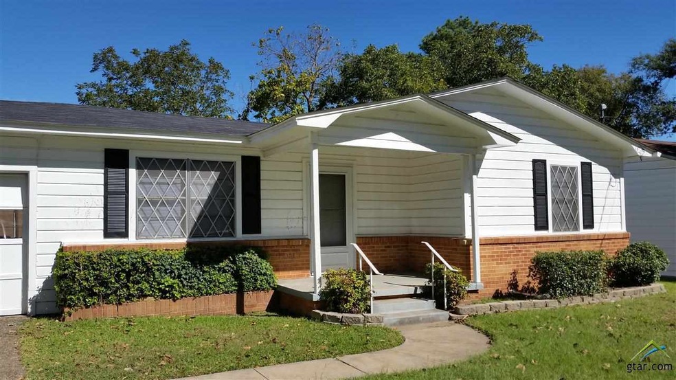 2400 Plume Dr, Tyler, TX 75703 - photo 1