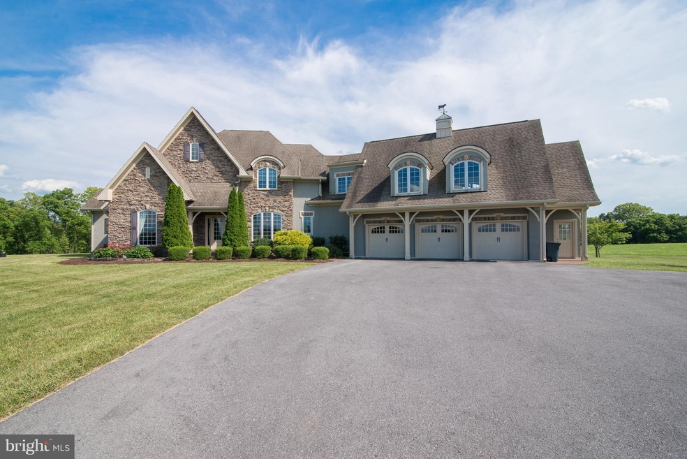 399 Mcmurran Farm Ln, Shepherdstown, WV 25443 - photo 1