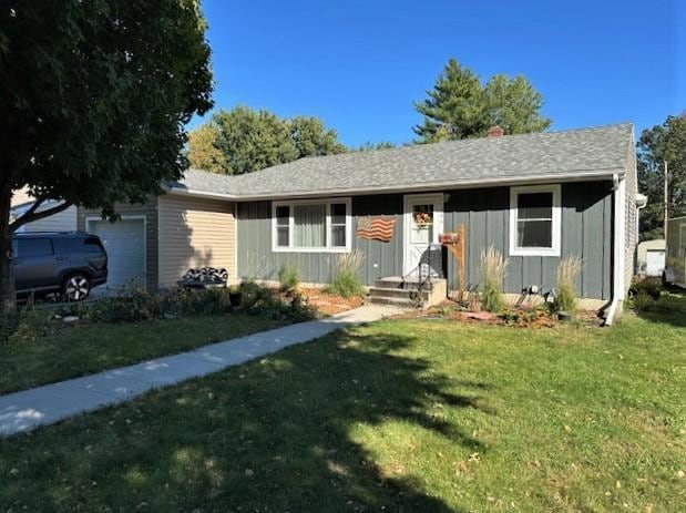 606 S 11th St, Montevideo, MN 56265 - photo 1