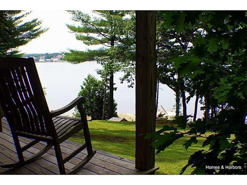 Waterfront/Dock/Pier. Relax... you...