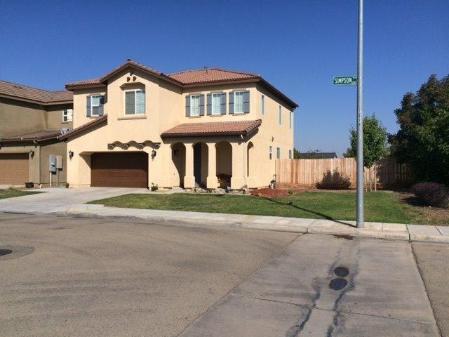 6924 E Simpson Ave, Fresno, CA 93727 - photo 1