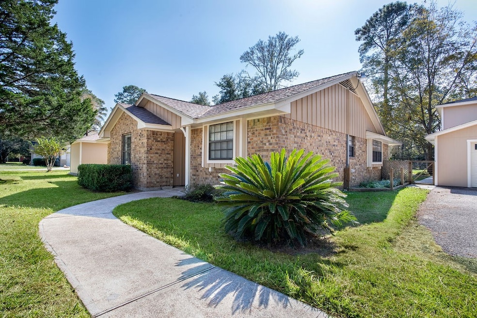 23111 Baneberry Rd, Magnolia, TX 77355 - photo 1