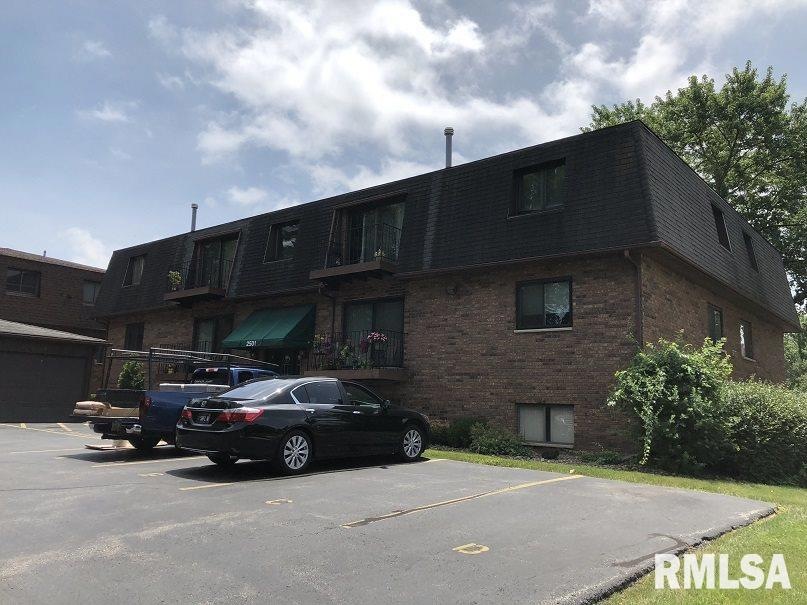 2501 26th Avenue Ct unit B, Rock Island, IL 61201 - photo 1
