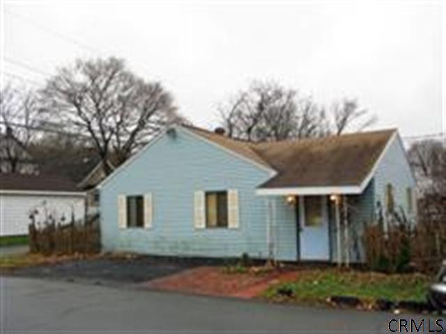30 121st St, Troy, NY 12182 - photo 1