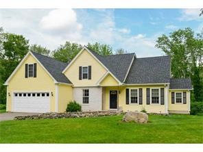 39 Reservoir Ave, Rehoboth, MA 02769 - photo 1