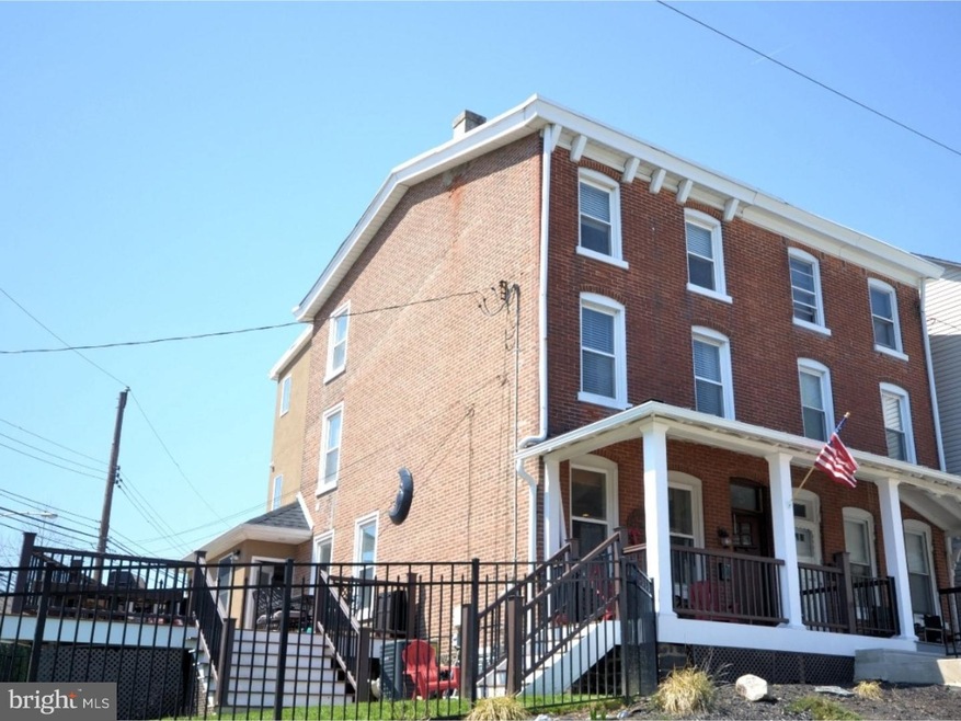 5 Cedar Ave, Conshohocken, PA 19428 - photo 1