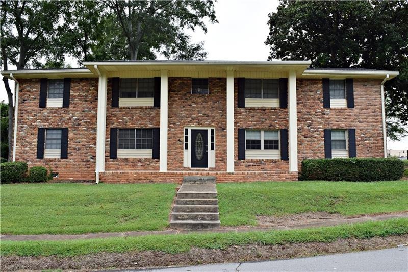 4 Spring St unit B, Buford, GA 30518 - photo 1