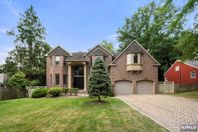 325 Cooper Place, Paramus, NJ 07652 - photo 1