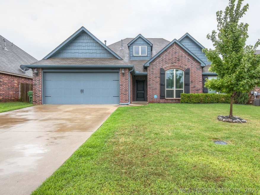 20542 E 32nd St S, Broken Arrow, OK 74014 - photo 1