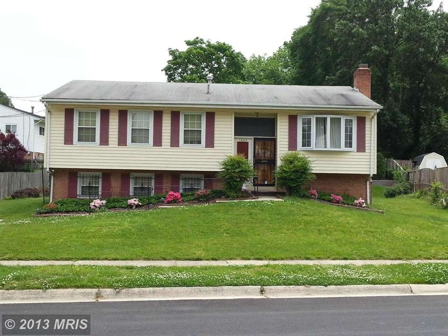 1203 Raydale Rd, Hyattsville, MD 20783 - photo 1
