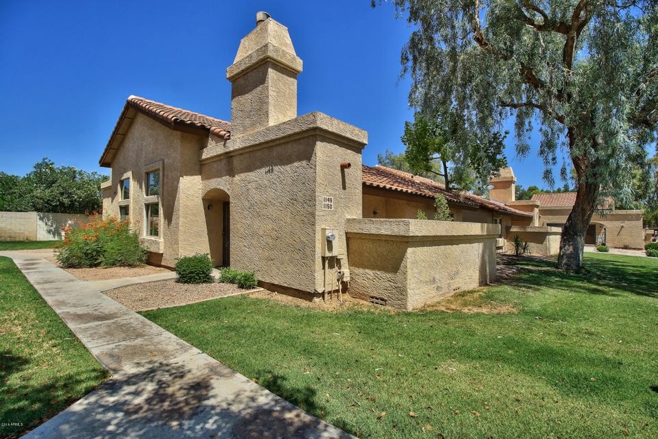Front_of_Home_2