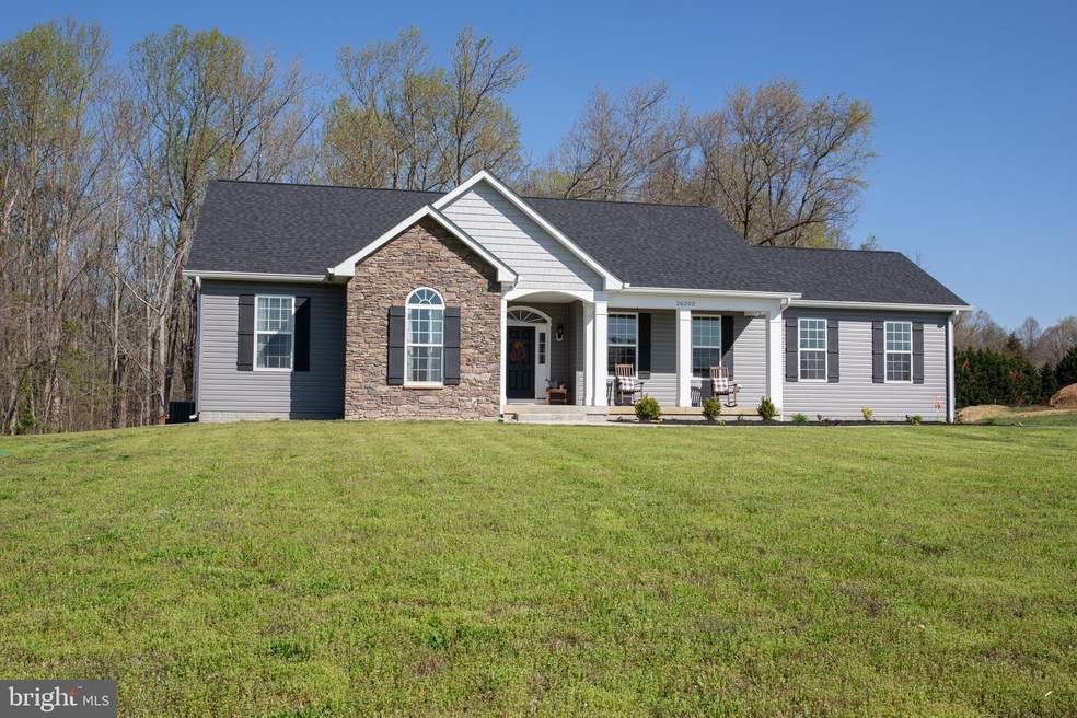 26202 Eagle Ln, Mechanicsville, MD 20659 - photo 1