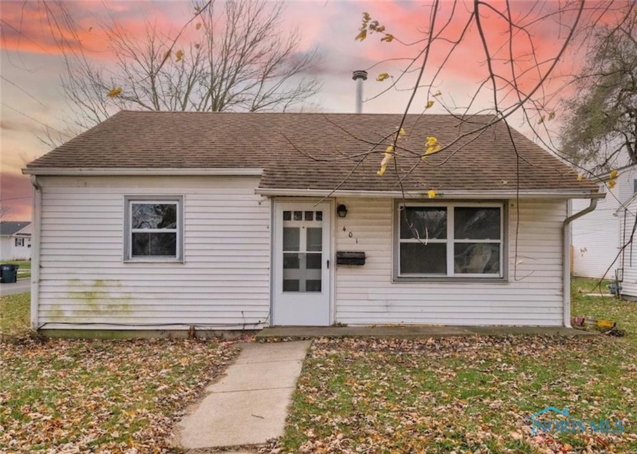 401 Mayfair Blvd, Toledo, OH 43612 - photo 1