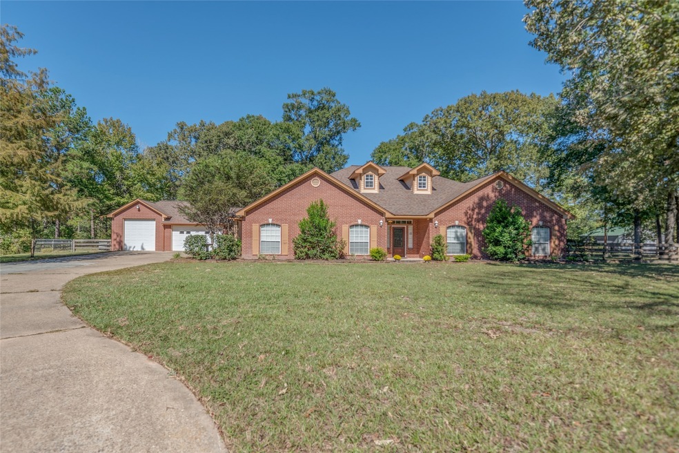 25885 Hickory Knoll Ct, Cleveland, TX 77328 - photo 1