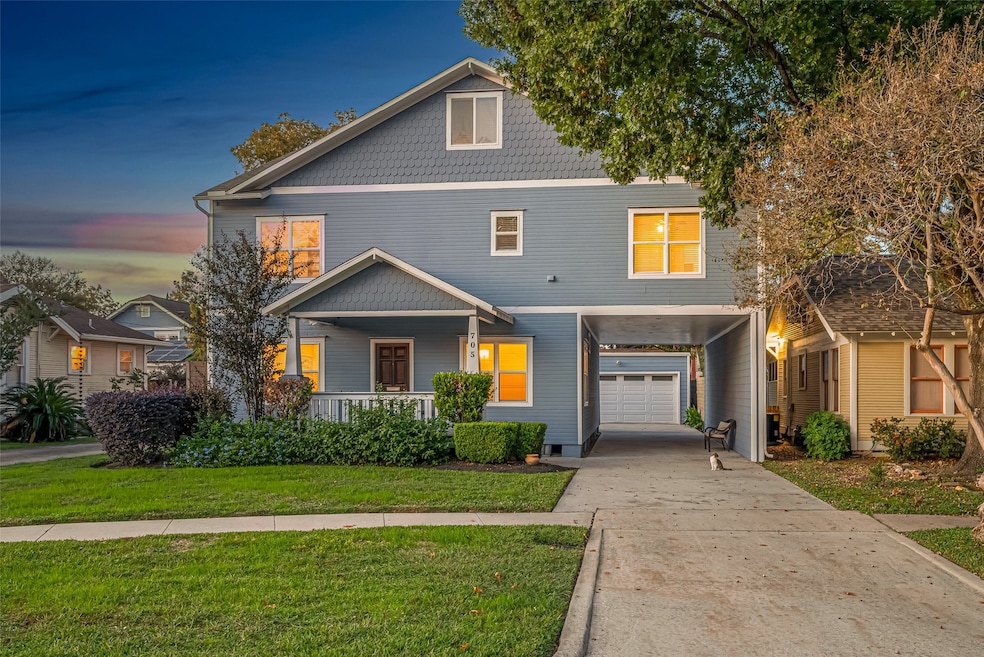 705 Peddie St, Houston, TX 77008 - photo 1