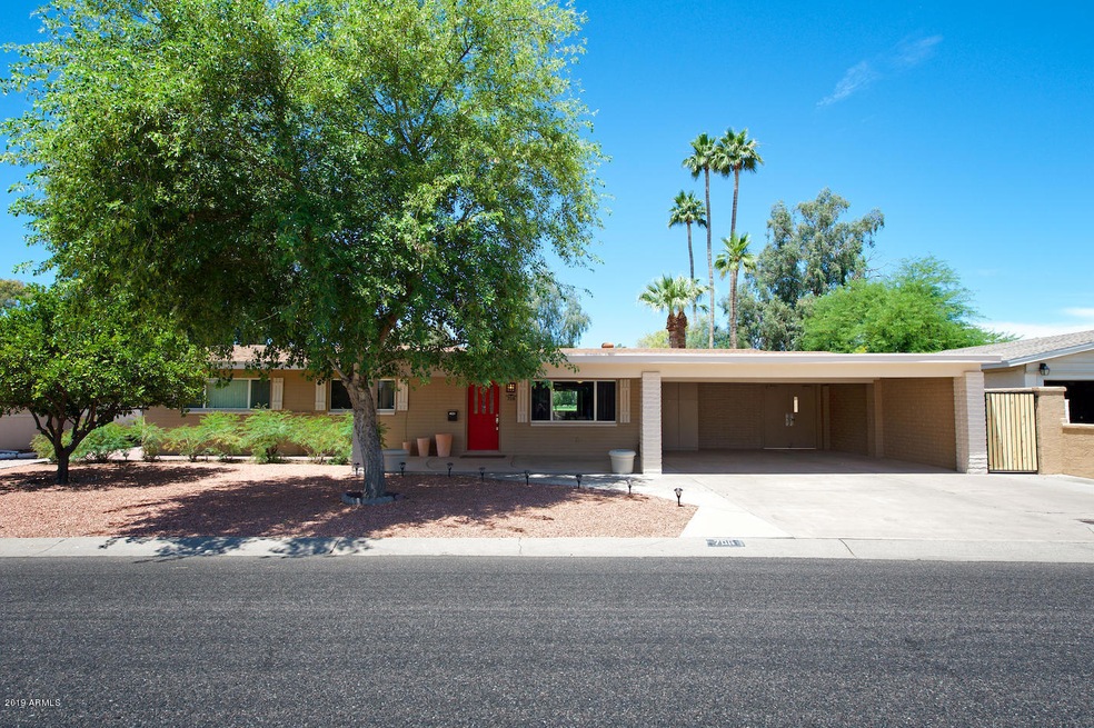 706 S Saranac Ave unit 1, Mesa, AZ 85208 - photo 1