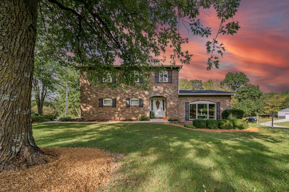 7925 S Bennett Dr, Columbia, MO 65201 - photo 1