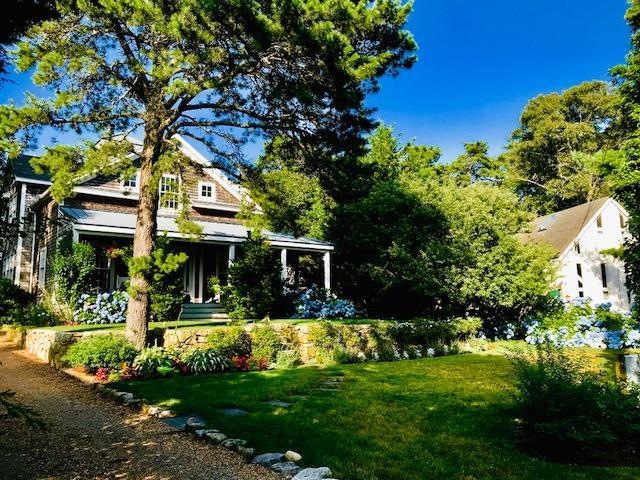 23 Green Ave, Oak Bluffs, MA 02557 - photo 1