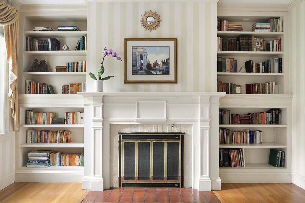 134 Sewall Ave unit 2, Brookline, MA 02446 - photo 1