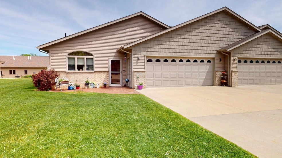 Pending $349,900