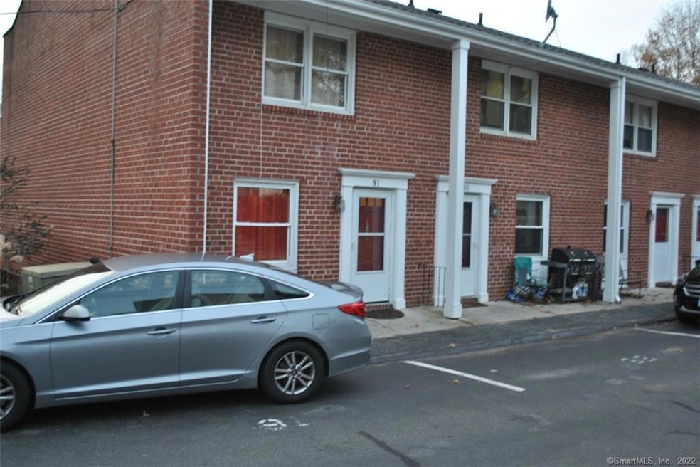 91 Niles Hill Rd unit 91, New London, CT 06320 - photo 1