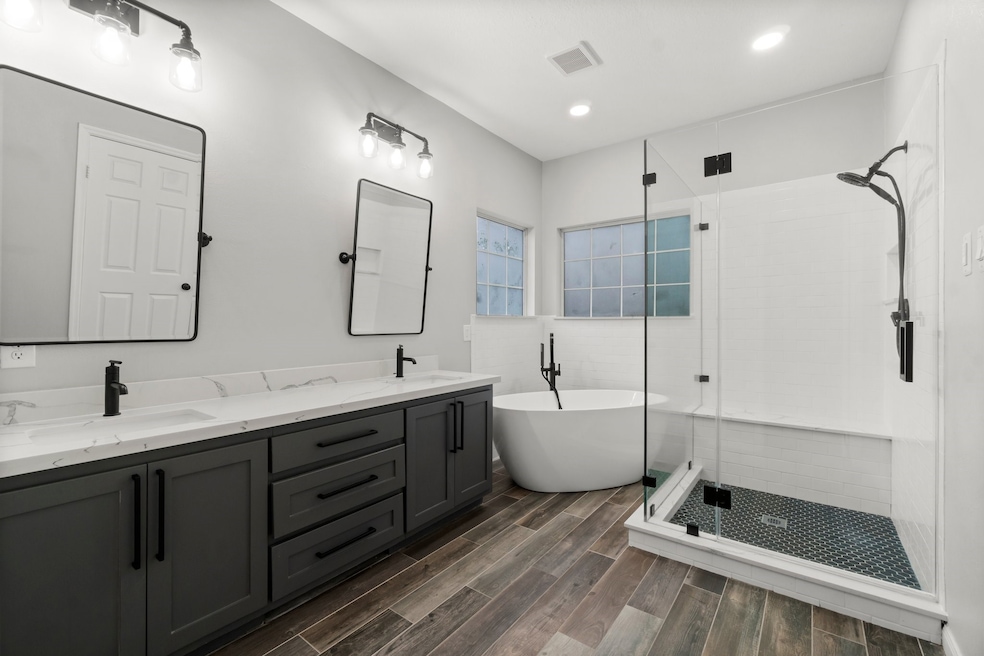 82 E Timberspire Ct, Spring, TX 77380 - photo 1