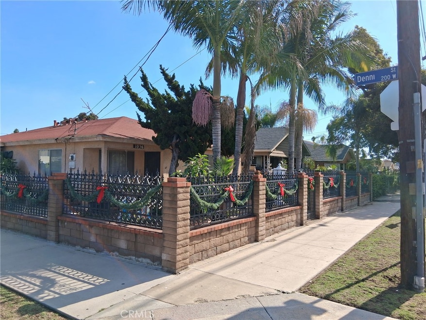 1056 N Fries Ave, Wilmington, CA 90744 - photo 1
