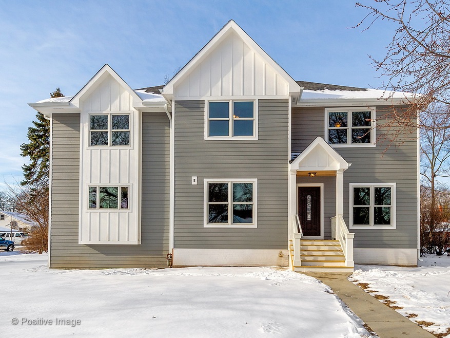 Walk to train and downtown Westmont with many exce