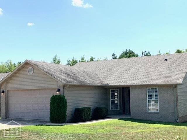 1221 Sandino Dr, Jonesboro, AR 72401 - photo 1