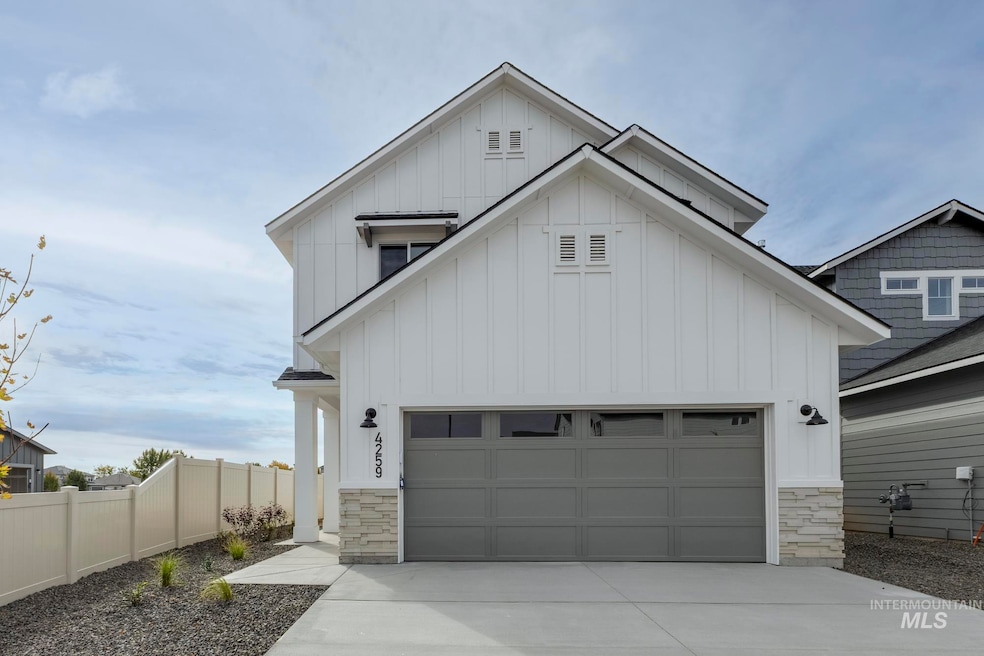 10530 W Teratai St, Star, ID 83669 - photo 1